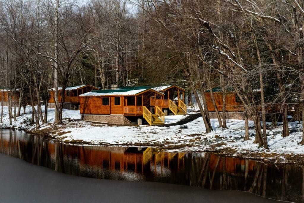 Lakeside Camp Cabins