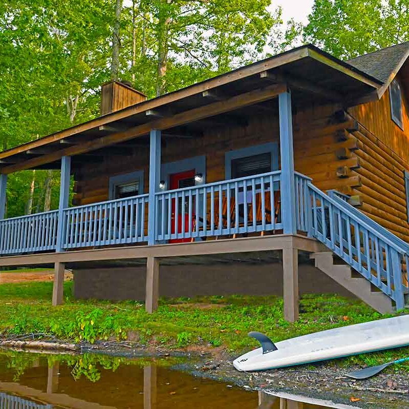 Hazel-Grove-Lakeside-Log-Cabin